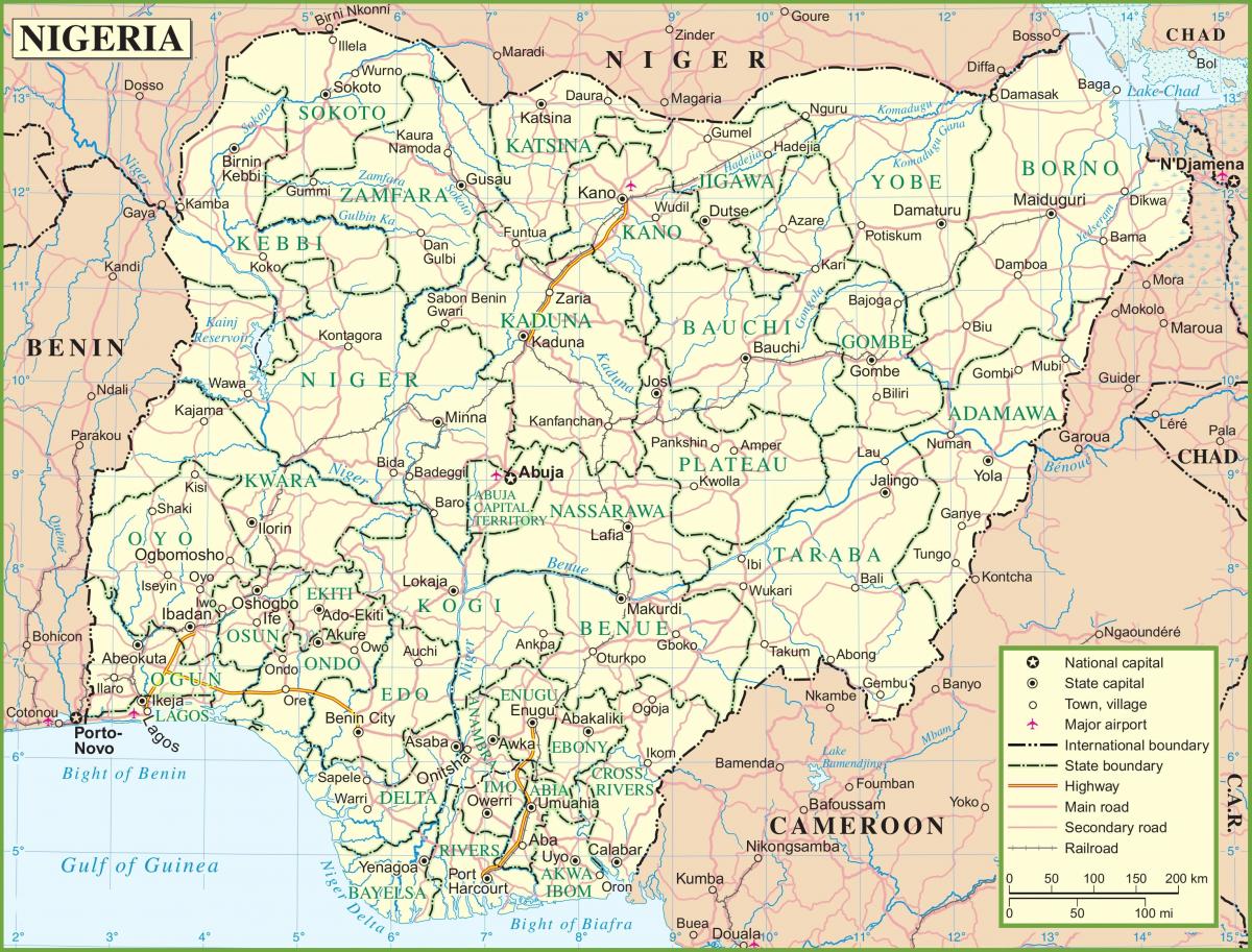 나이지리아의 지도를 보여주는 주요 도로